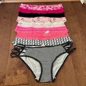 New With Tags! Victoria’s Secret & Pink Underwear Size L